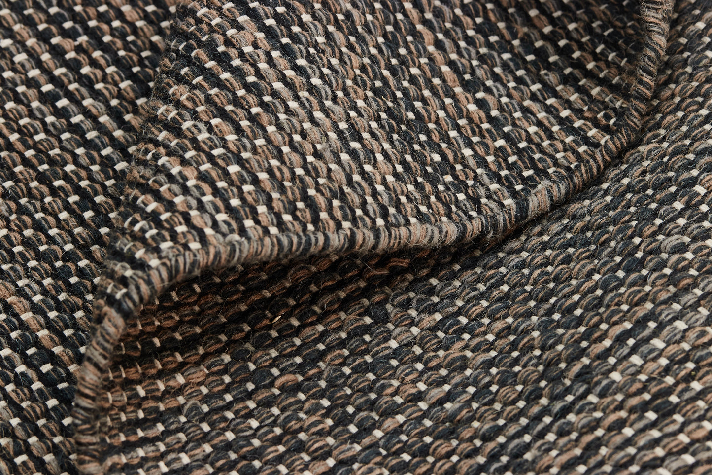 Carpet MOMO Rugs Atlas Brown Black