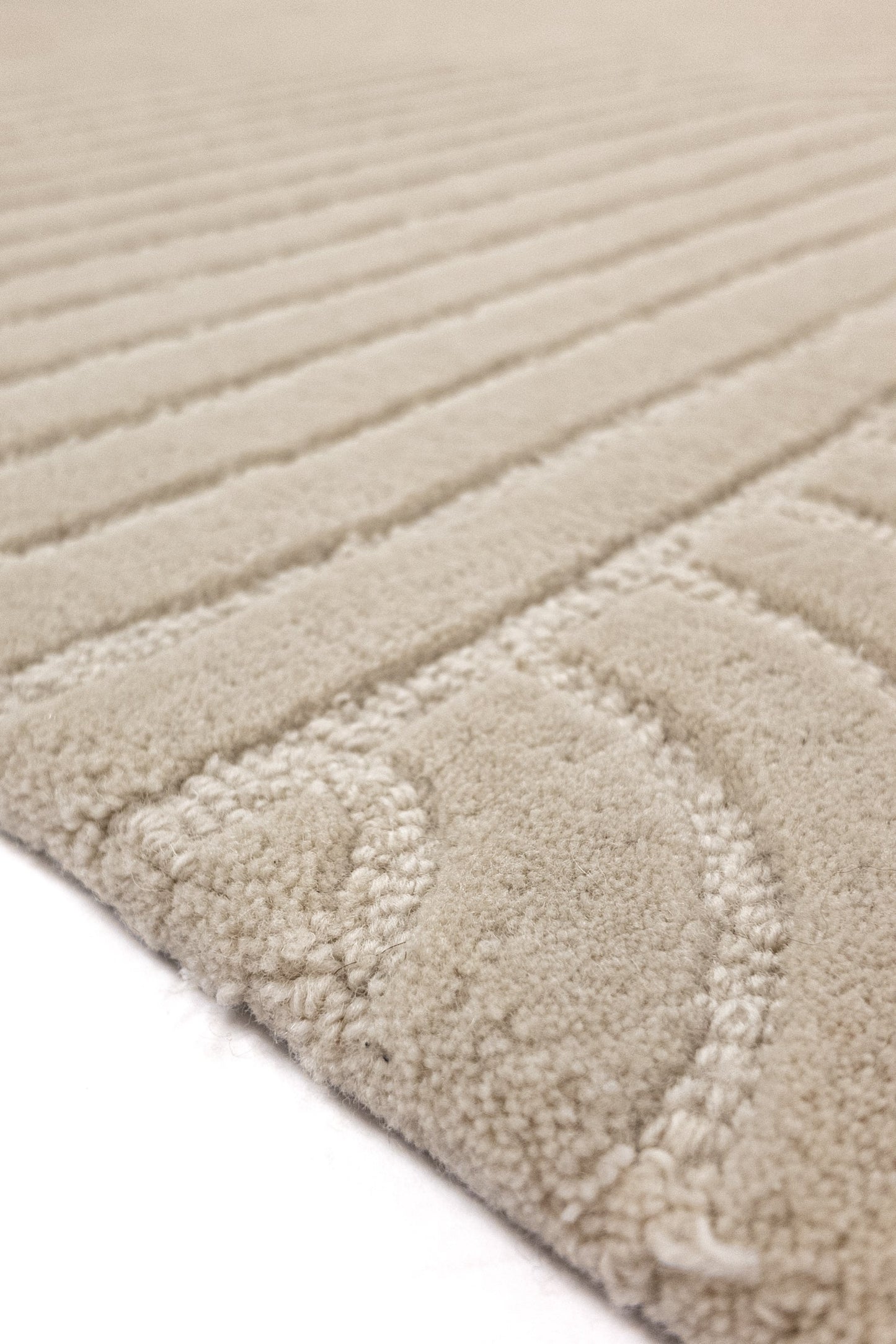 Carpet MOMO Rugs Studio | Bending Lines beige