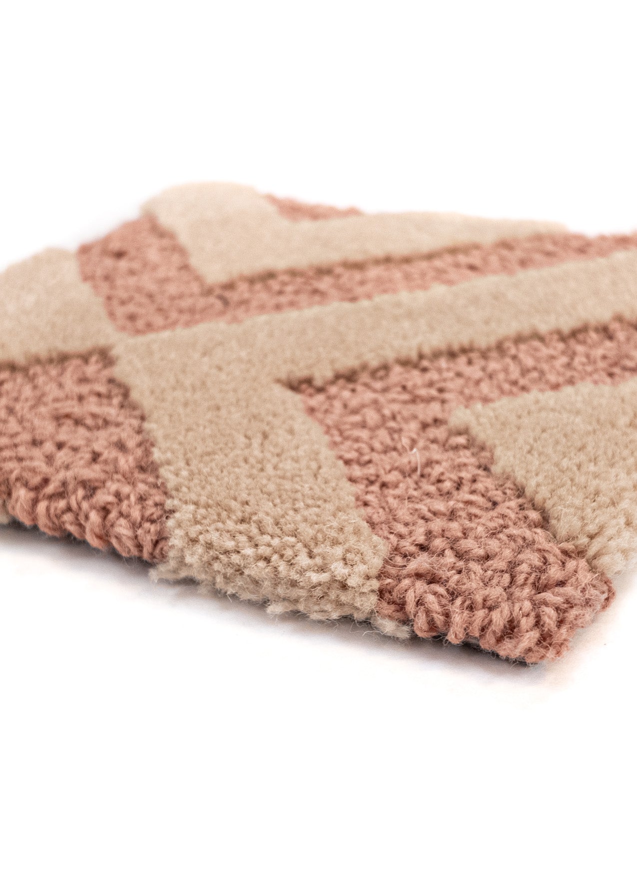 Carpet MOMO Rugs Studio Rombs Noble Dusty Rose