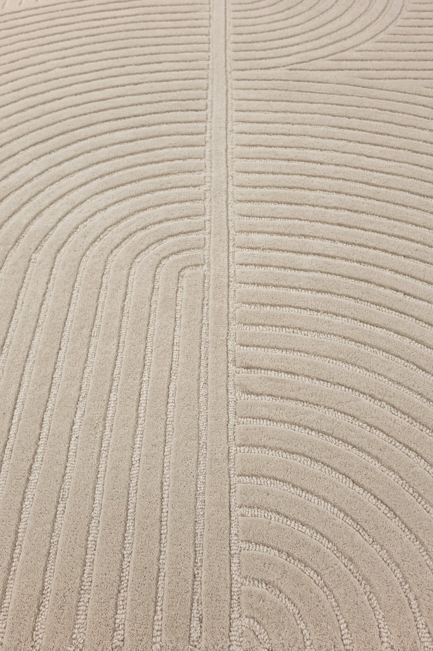 Carpet MOMO Rugs Studio | Bending Lines beige