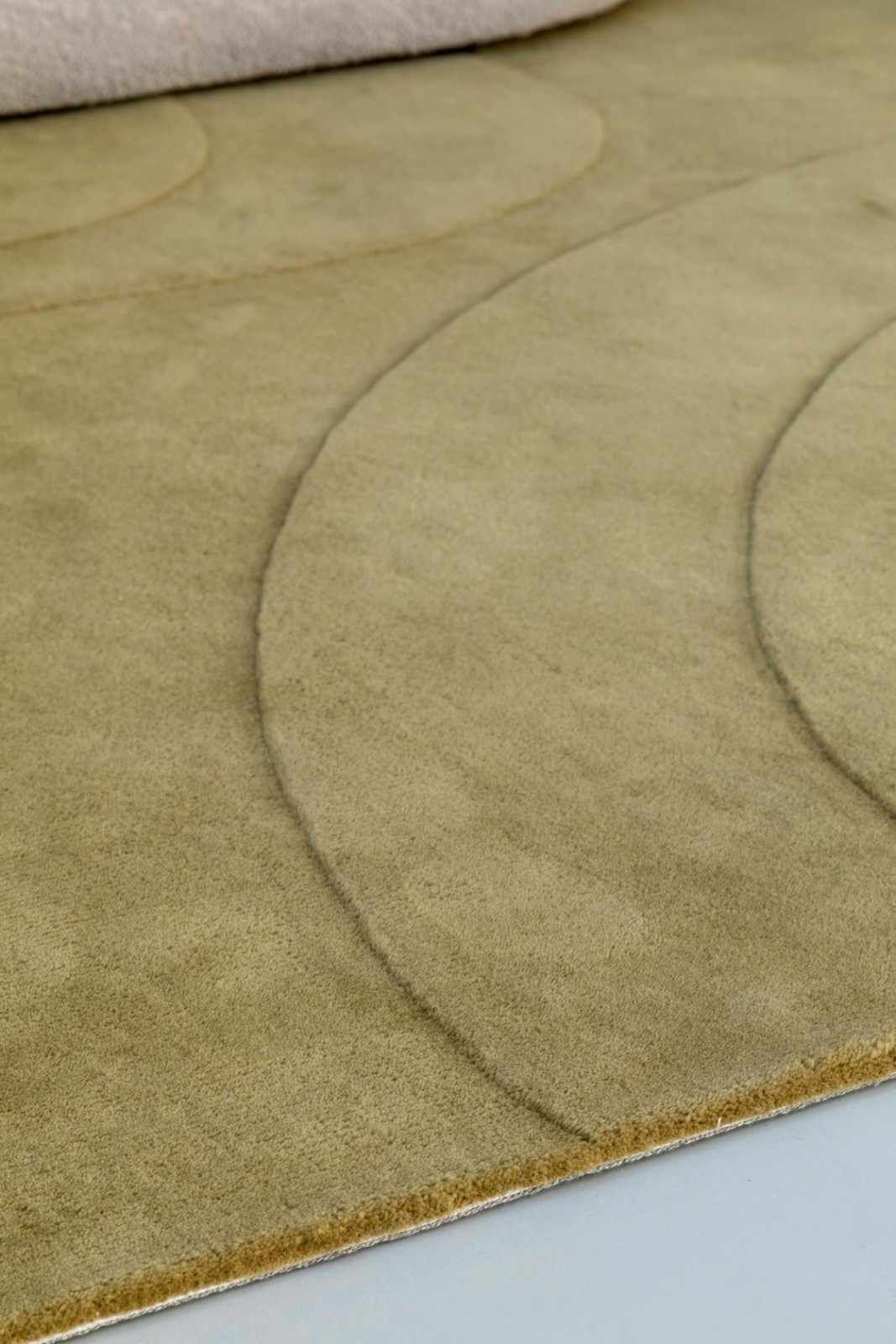 Rug MOMO Rugs Designer Elvire Instant Crush olive