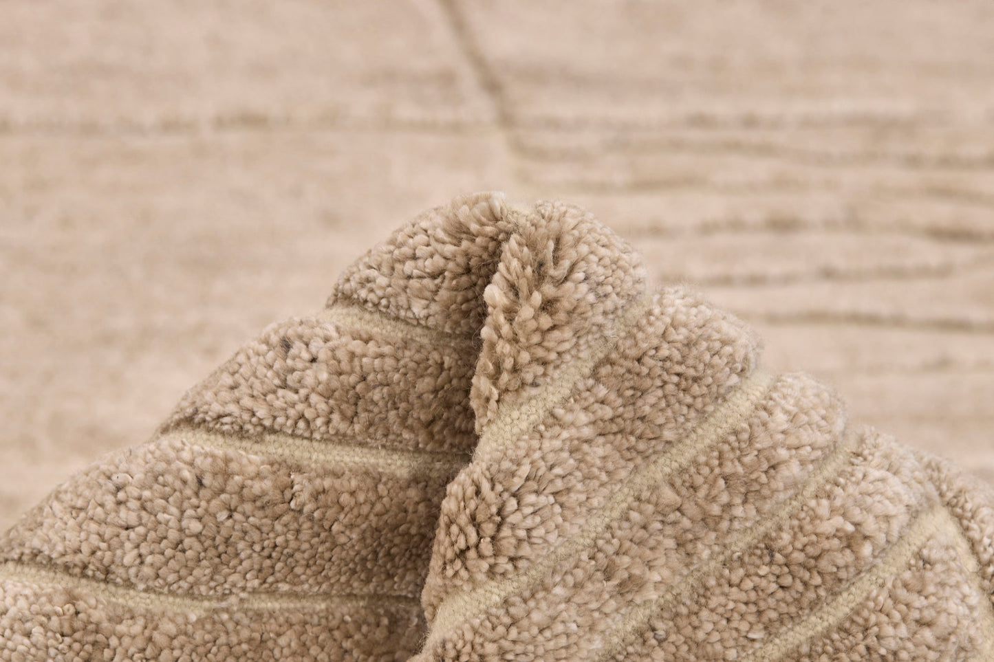 MOMO Rugs Landscape Fields Beige Carpet