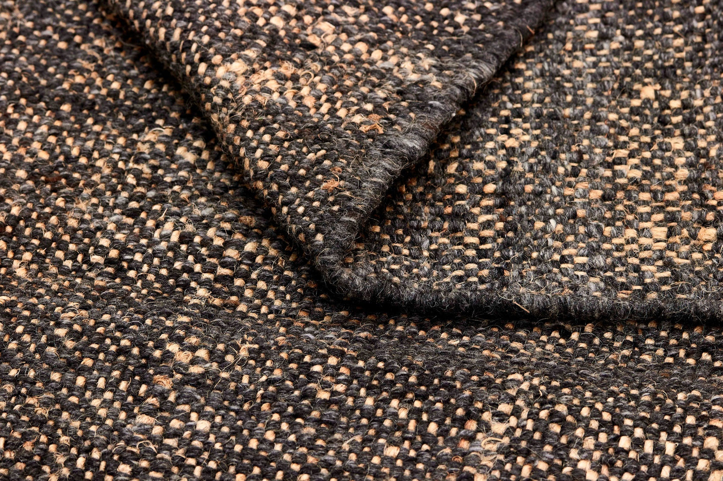 MOMO Rugs Nordic Nature Black rug
