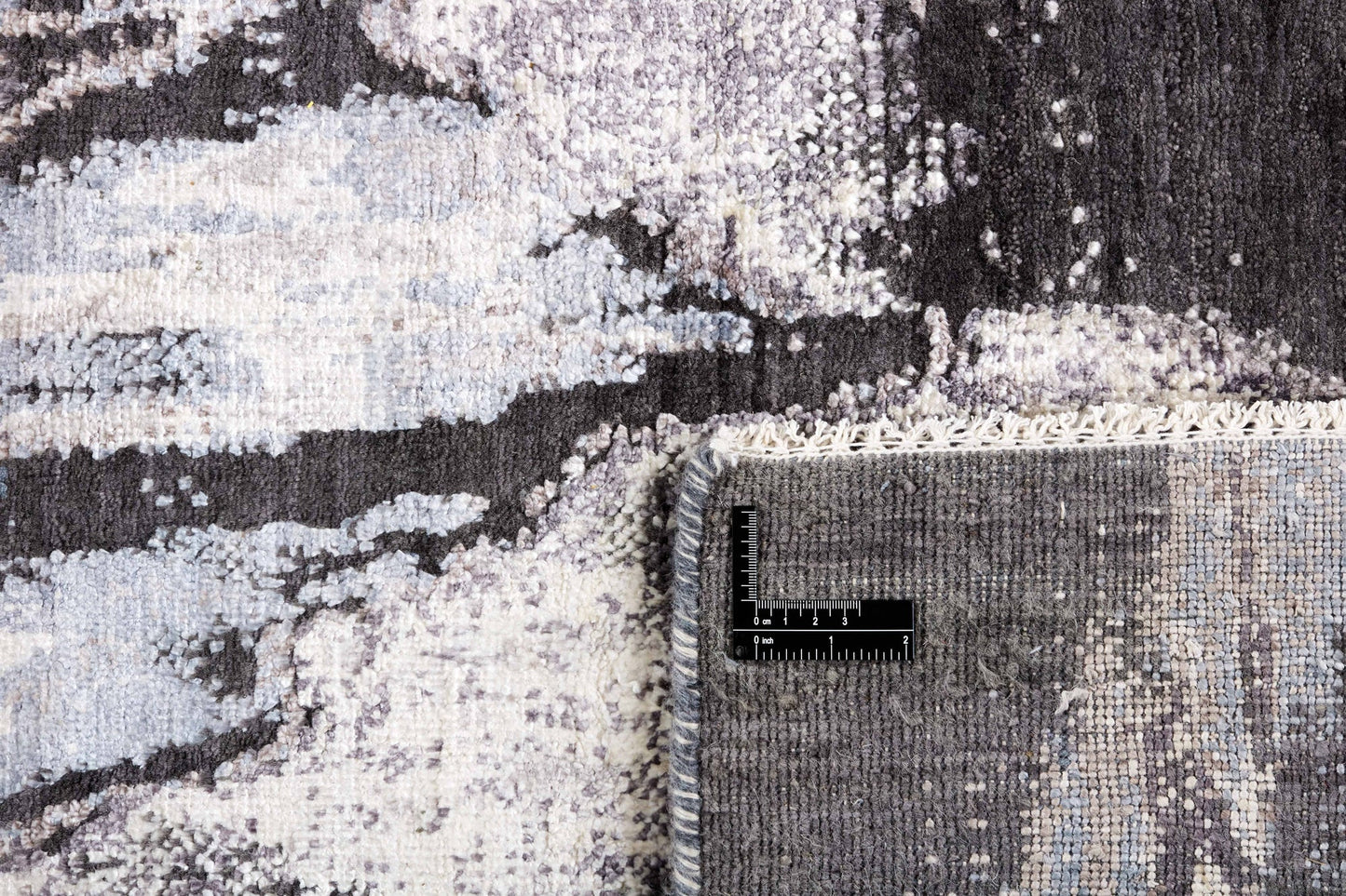 Luxurious vintage rug | Seduction 231