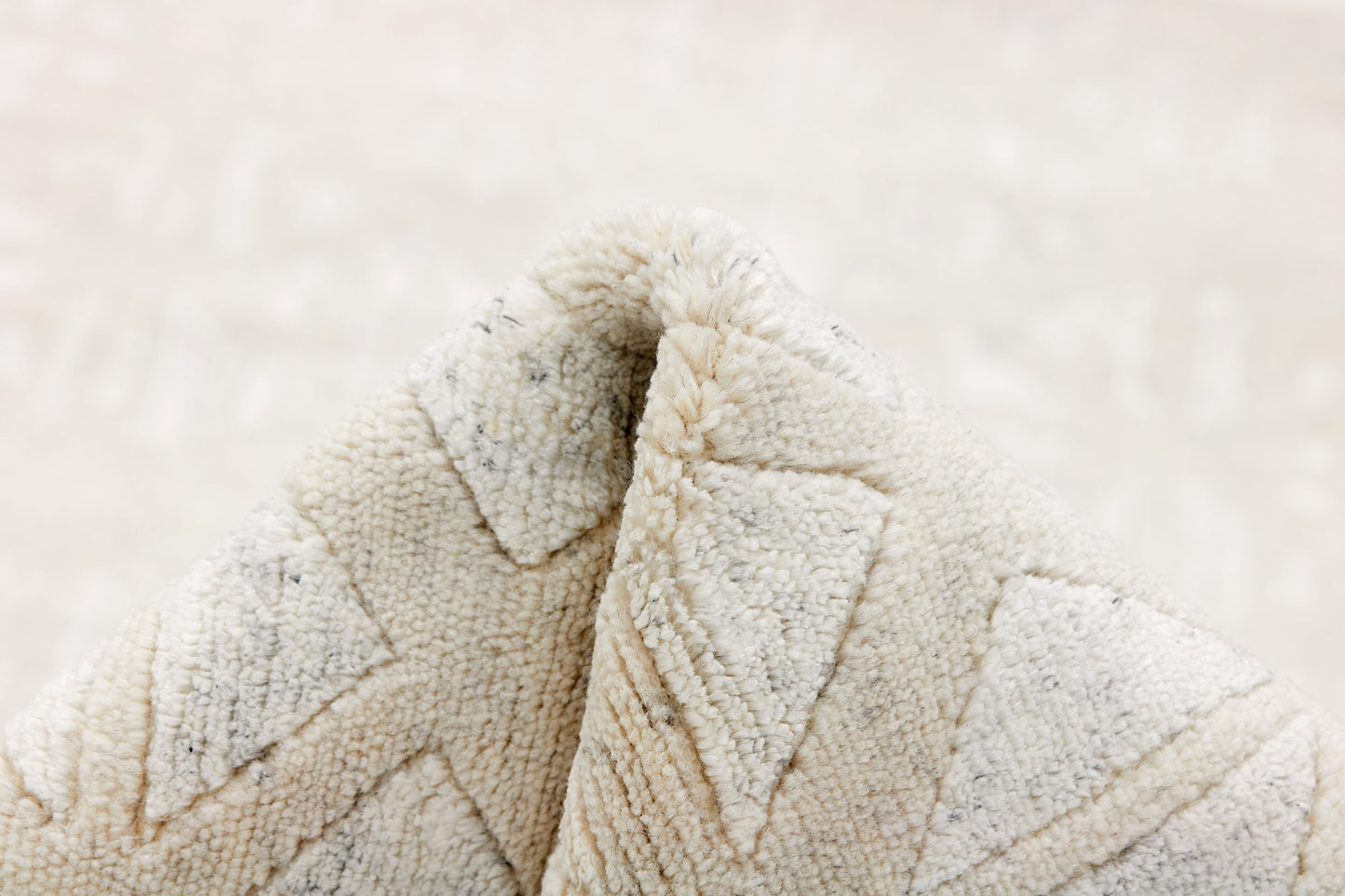 MOMO Rugs Shangri La White Mosaic Carpet