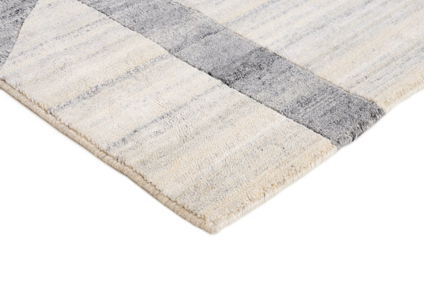 Carpet MOMO Rug Temptation 1689 Ivory Grey
