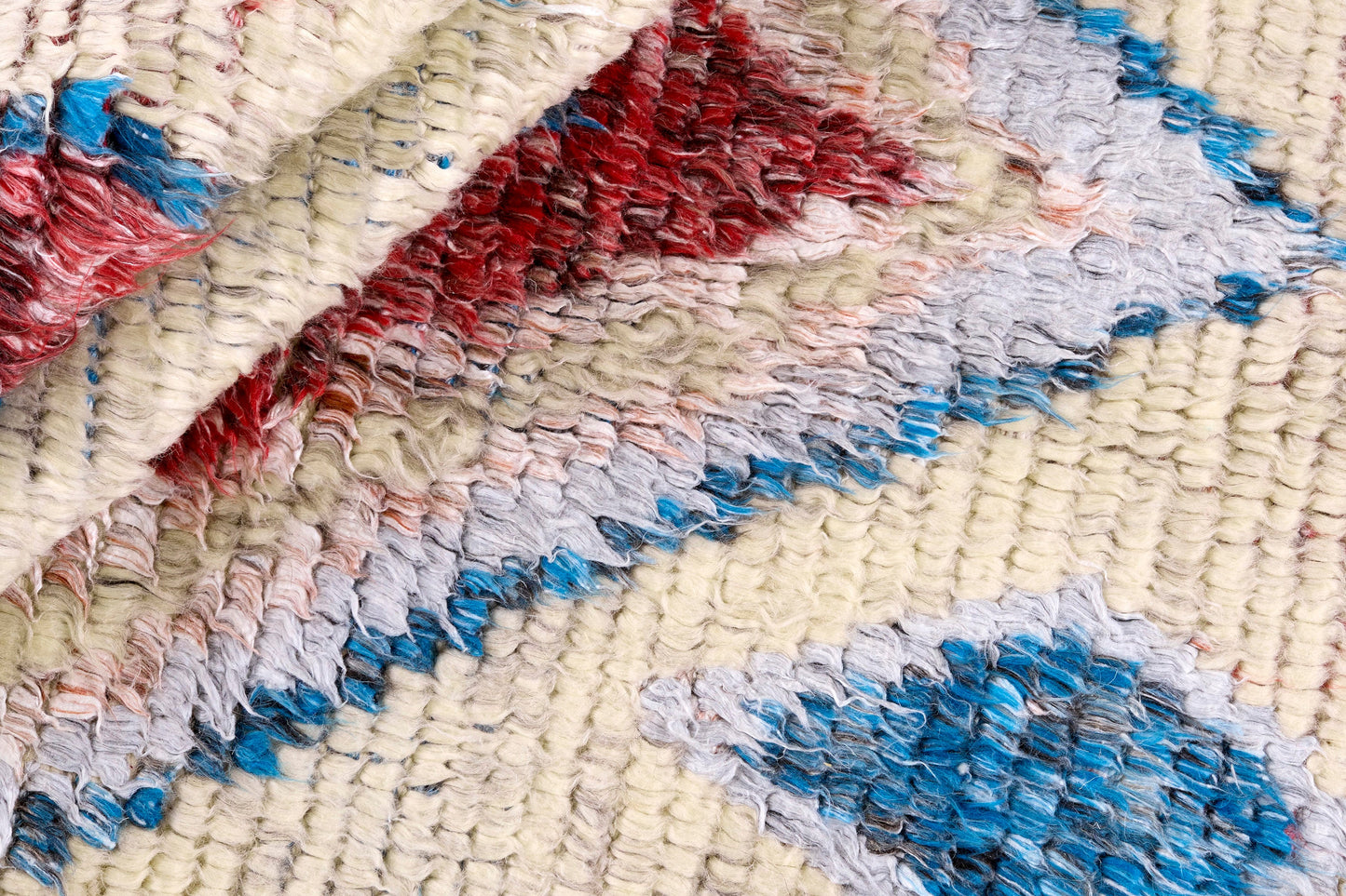 Rug MOMO Rugs Tribe Ivory Red