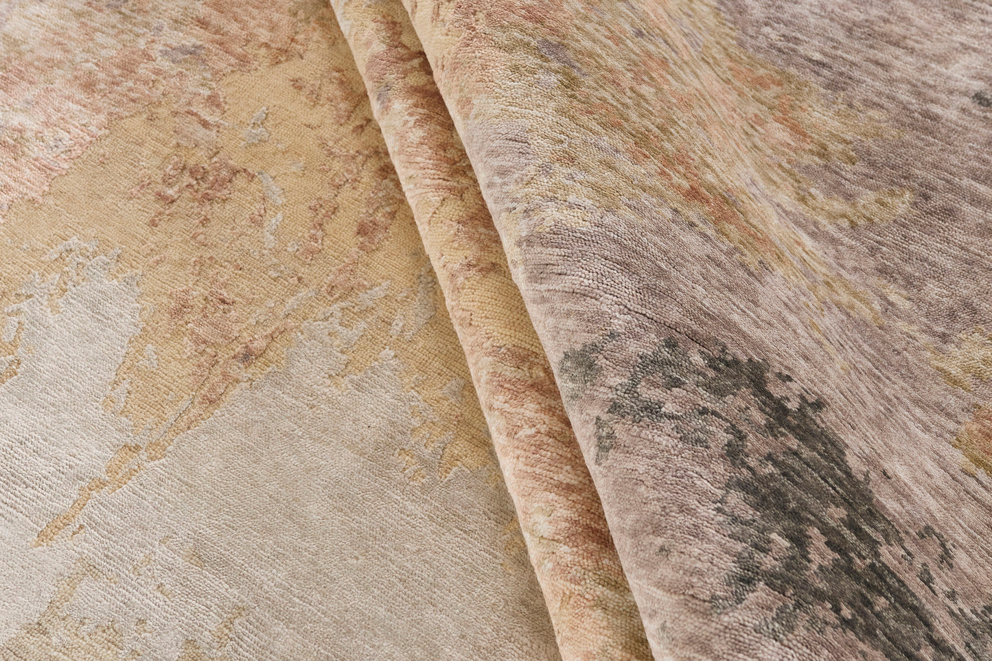 Rug MOMO Rugs | Vanity Linen