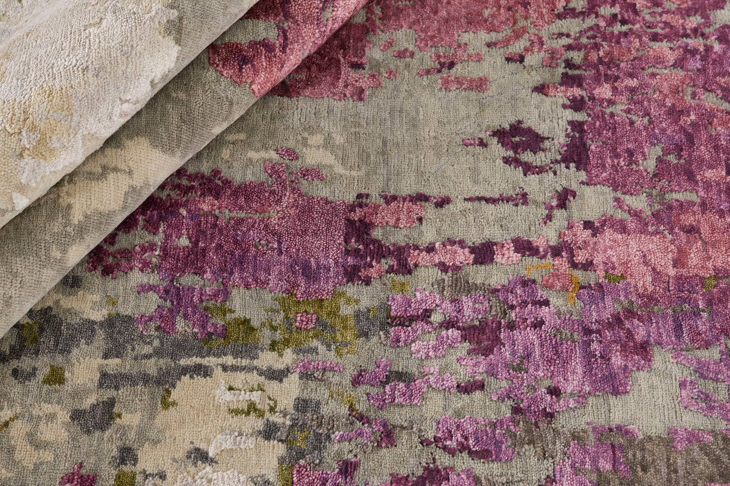 Rug MOMO Rugs | Vanity Silver Lilac