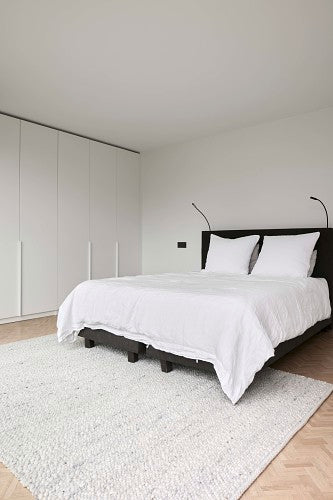 Carpet MOMO Rugs Ivory 302/001/112