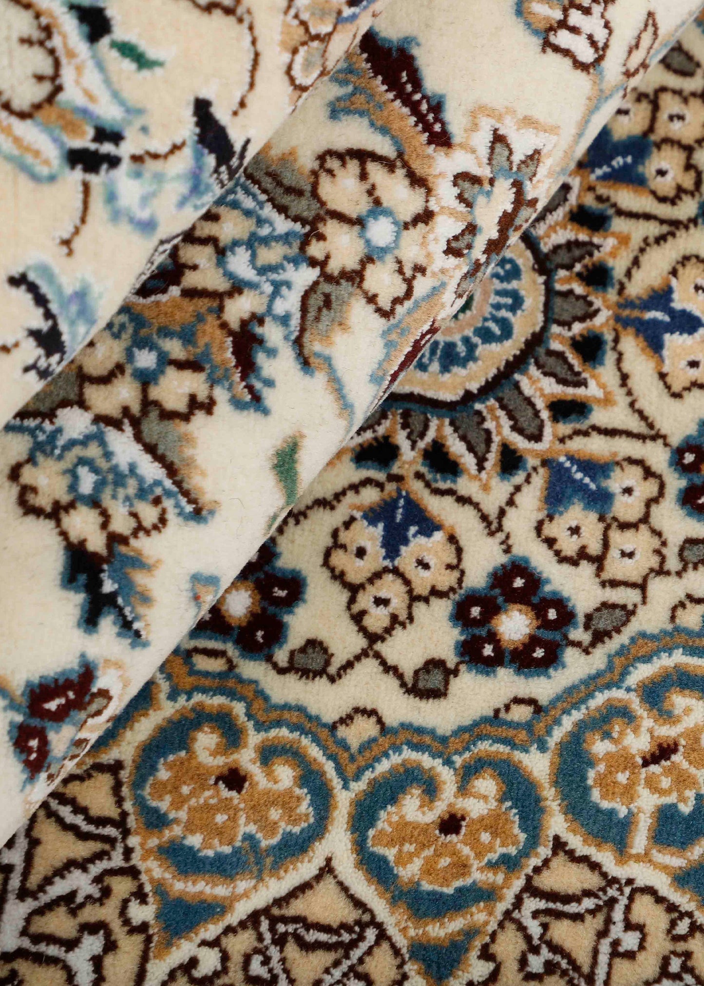 Hand-knotted Oriental Carpet | Unique Nain 98422 (in stock)