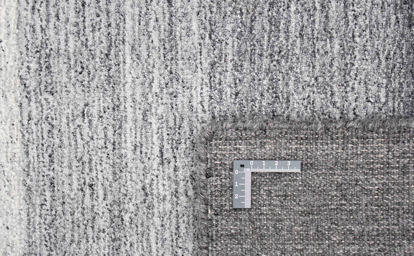 MOMO Rugs Arc de Sant Grey Carpet