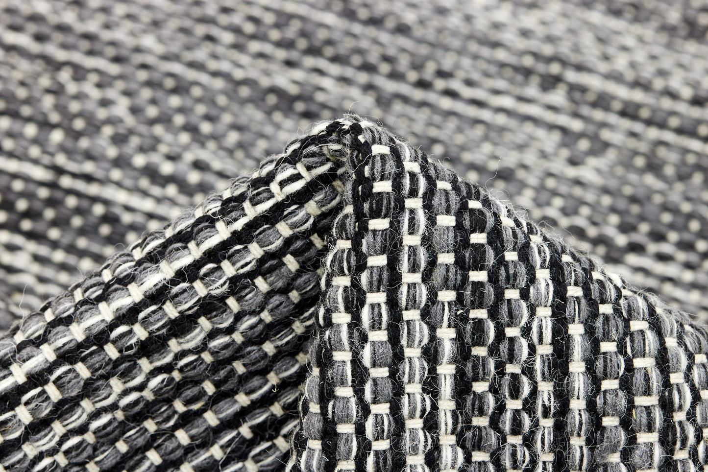 Carpet MOMO Rugs Atlas Grey
