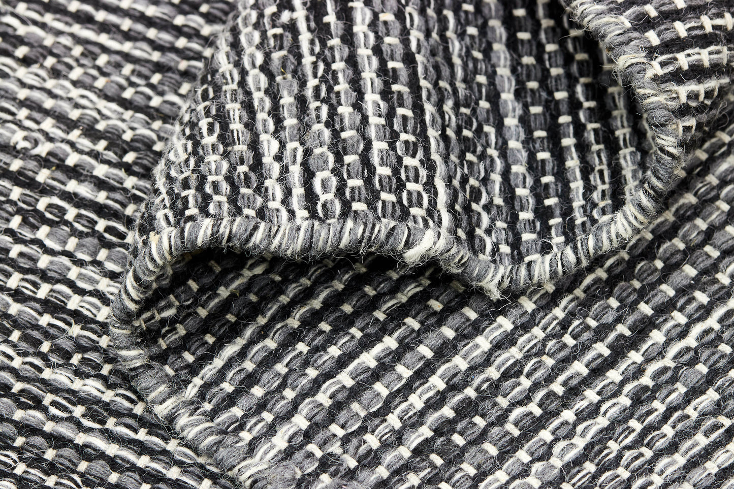 Carpet MOMO Rugs Atlas Grey