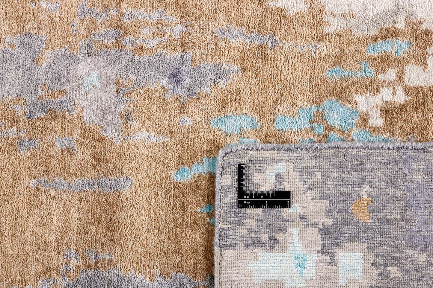 MOMO Rugs Attraction No. 2