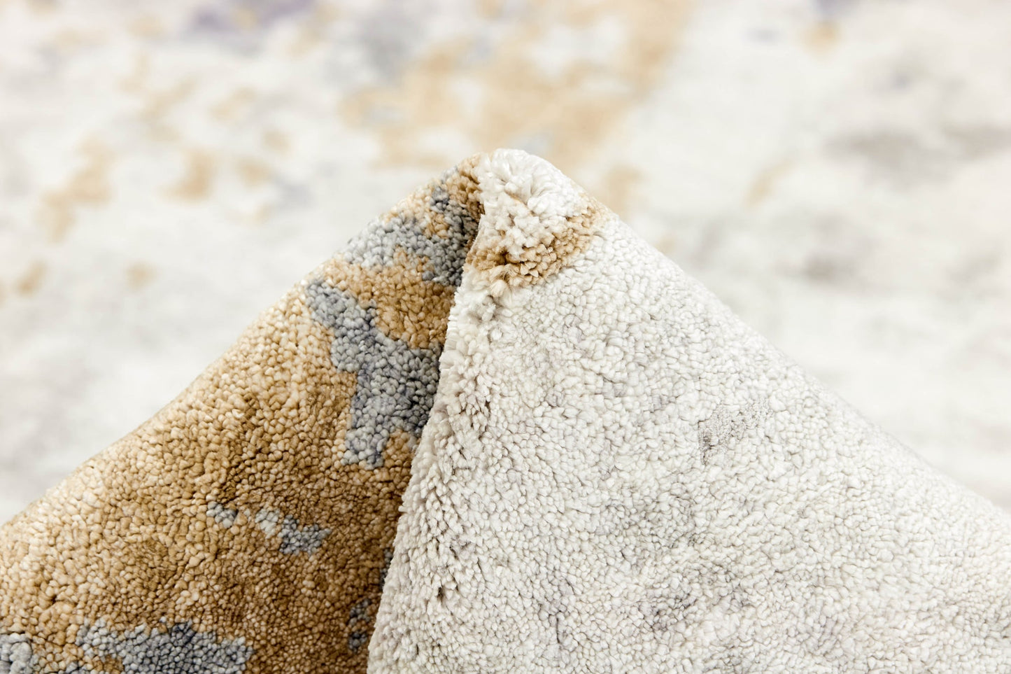 MOMO Rugs Attraction No. 2