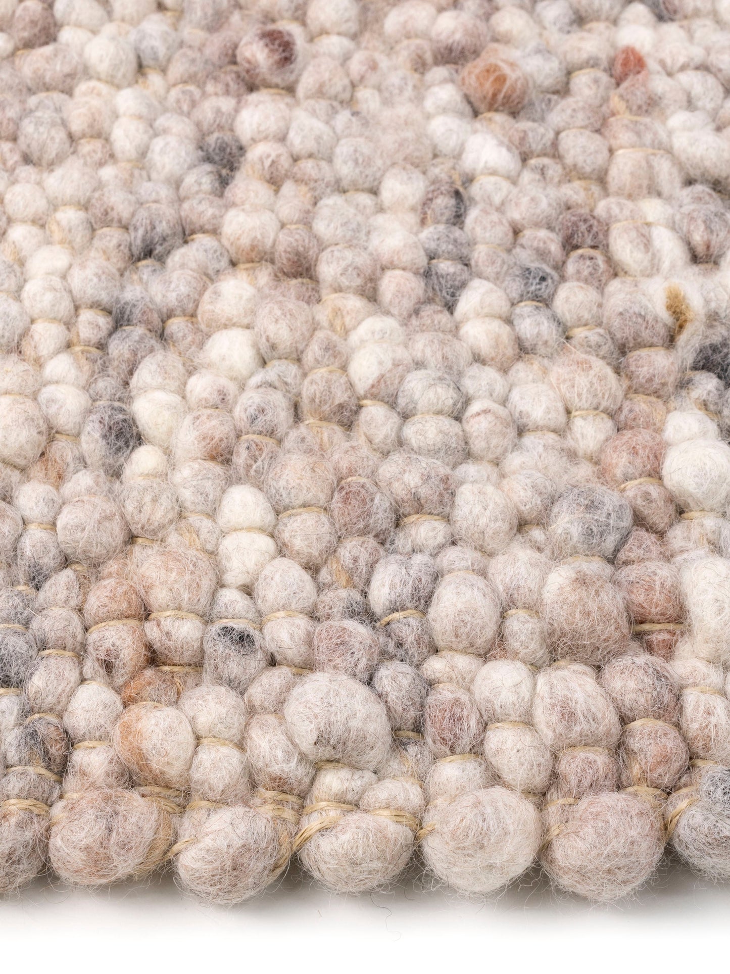 Carpet MOMO Rugs Natural Weaves Bellano 567