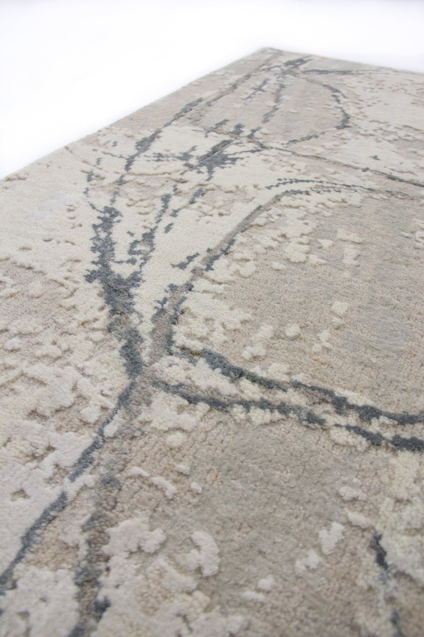 MOMO Rugs Boulder Dune Dust Carpet