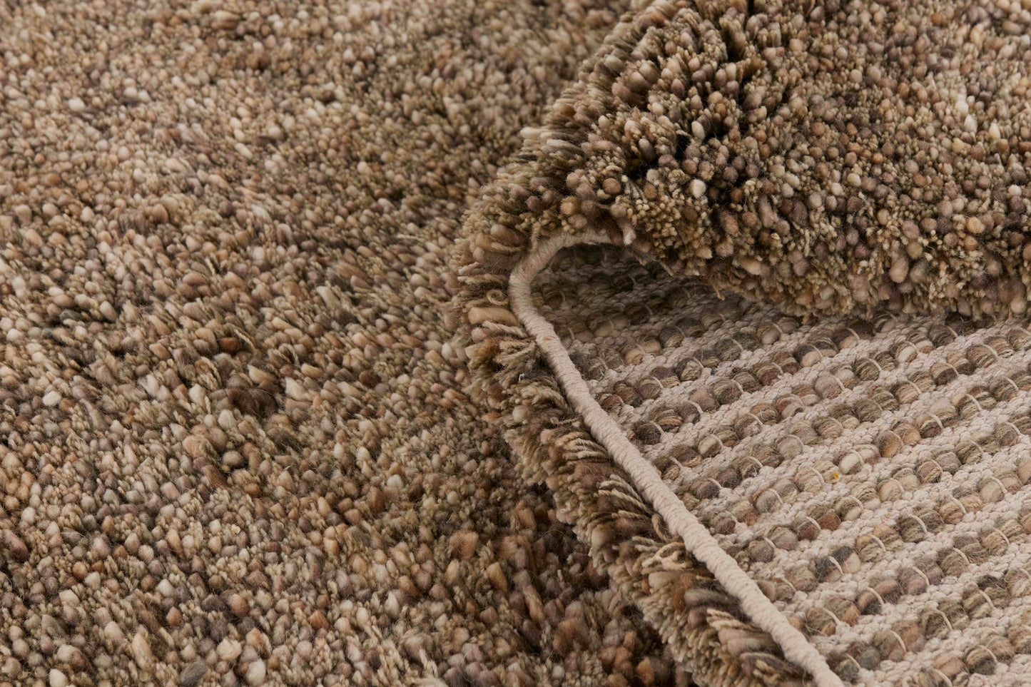 Carpet MOMO Rugs Coral Beige