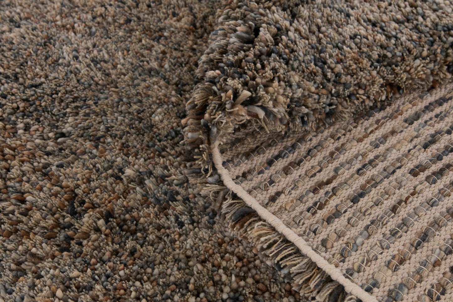 Carpet MOMO Rugs Coral Brown