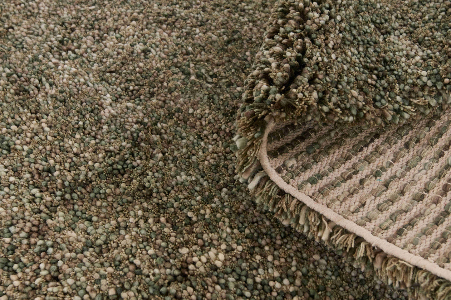 Carpet MOMO Rugs Coral Green