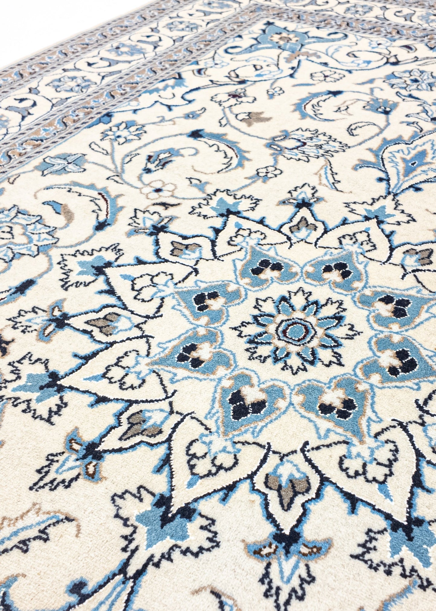 Hand-knotted Oriental Carpet | Unique Nain Kashmar 46936 (in stock)