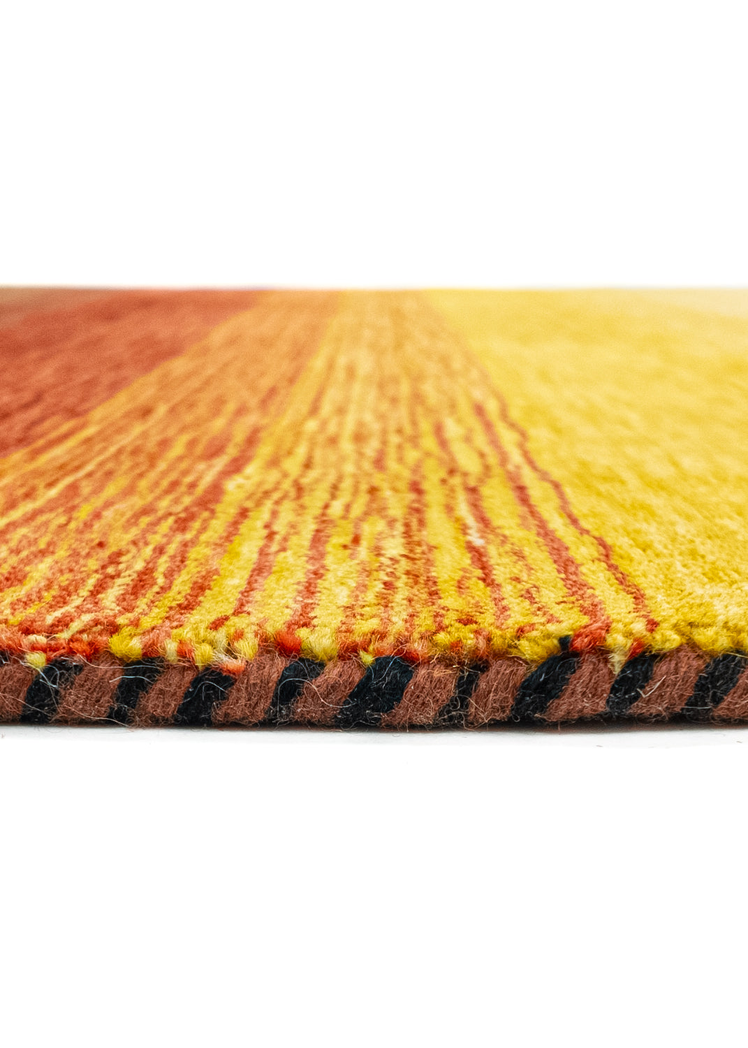 MOMO Rugs Panorama Black Terra rug