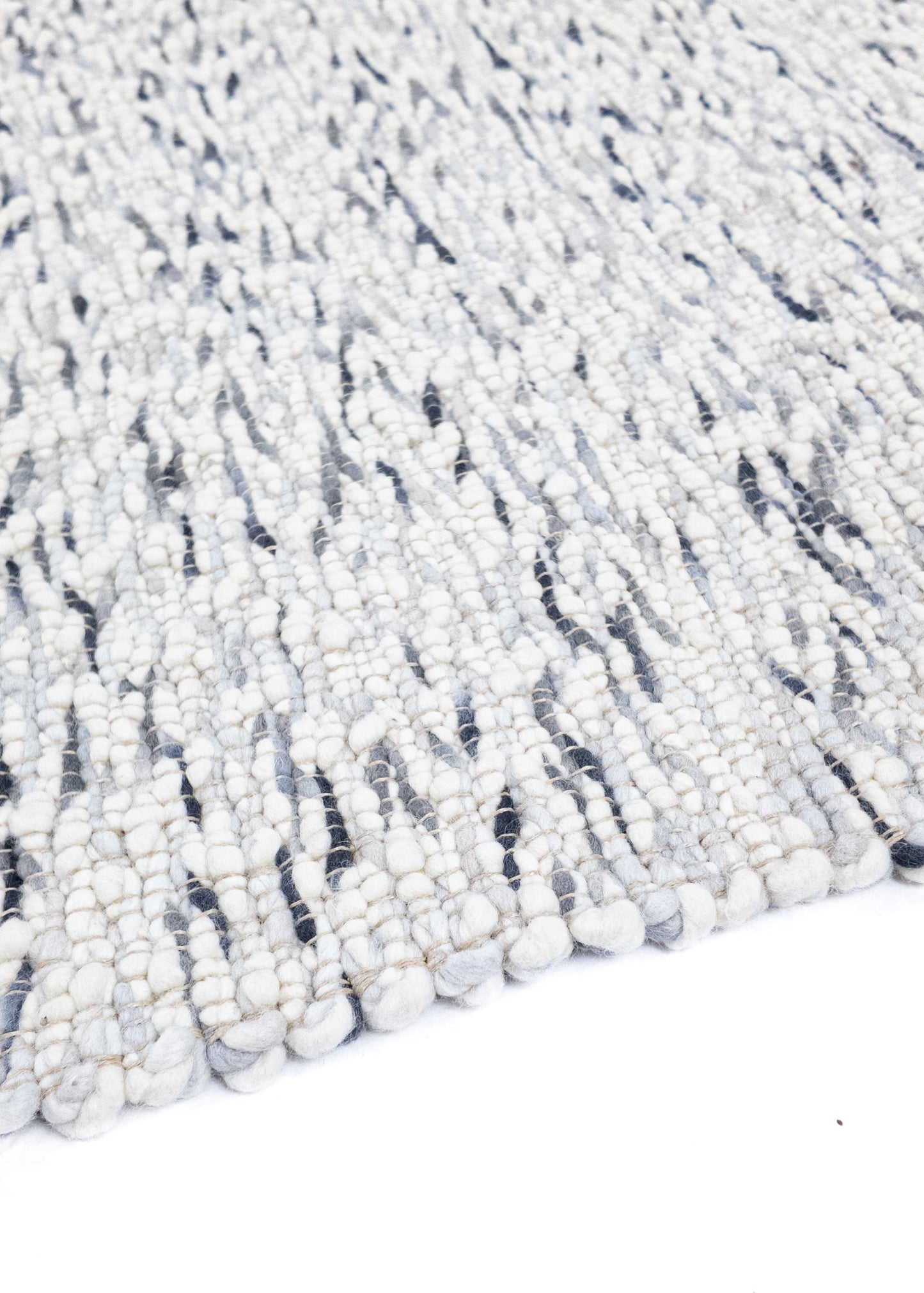 Rug MOMO Rugs | Trevina Frost