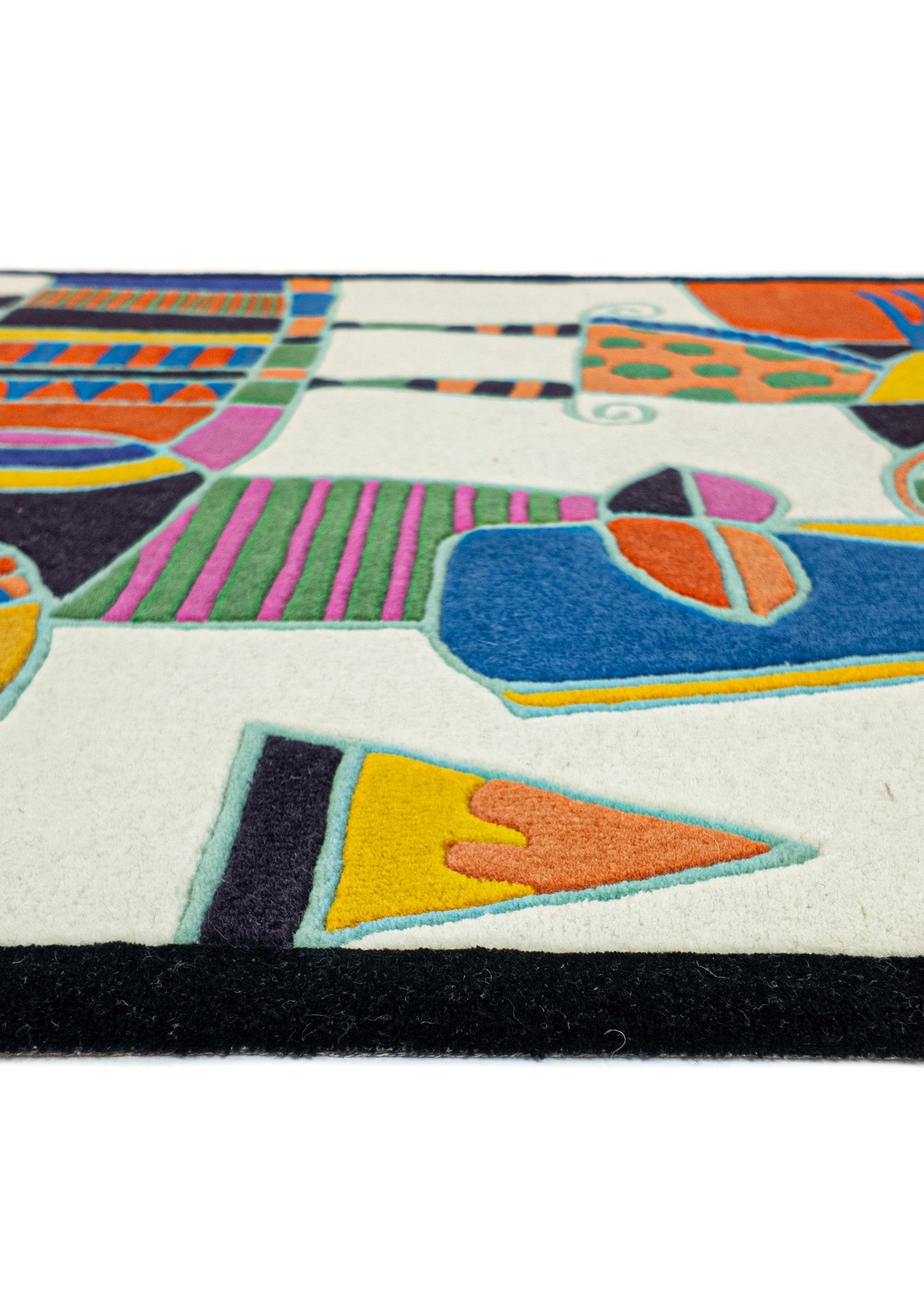 Rug MOMO Rugs Art | Clemens Briels | Taman Negara