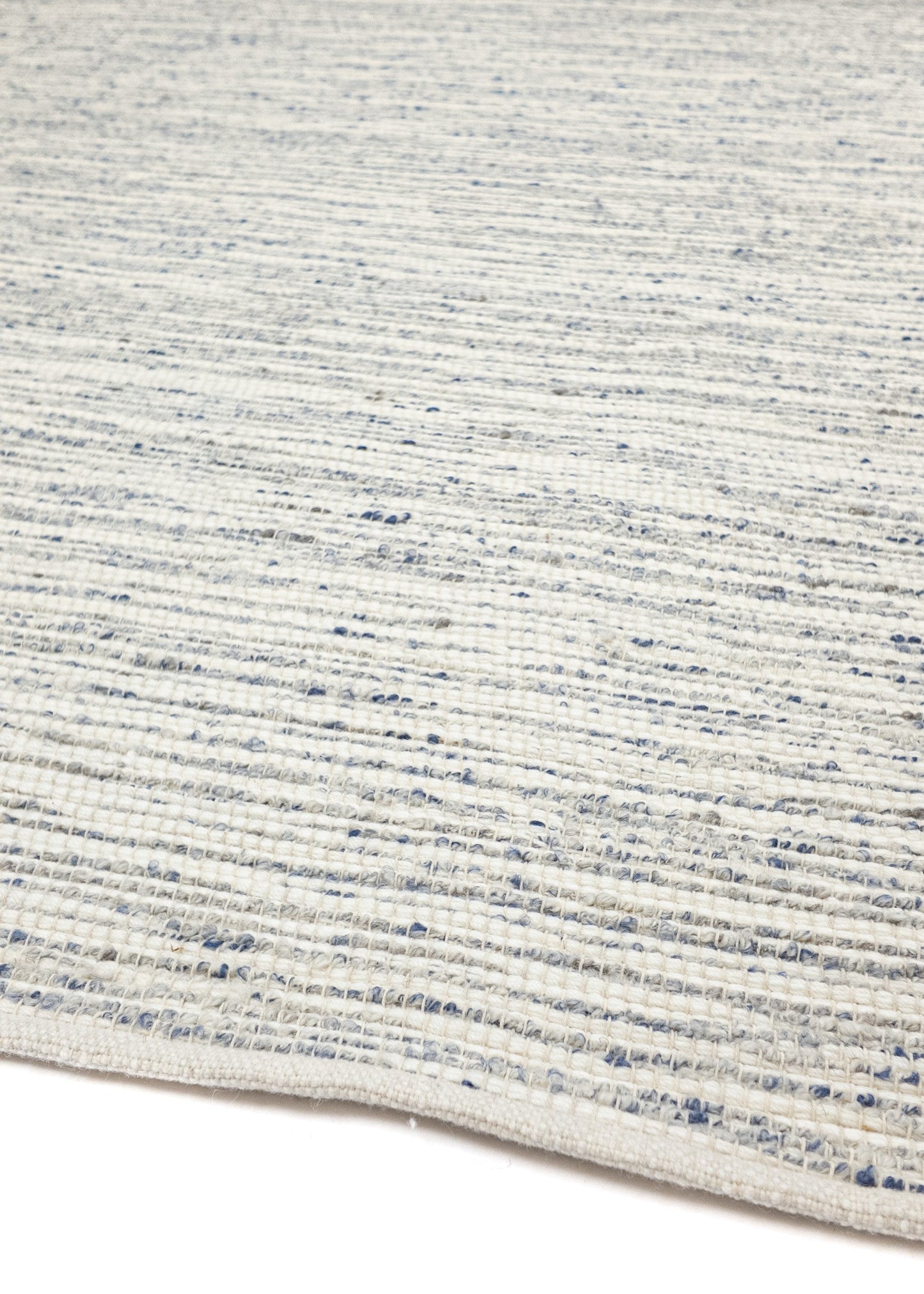 Carpet MOMO Rugs | Fine Woven Calm Blue Jay