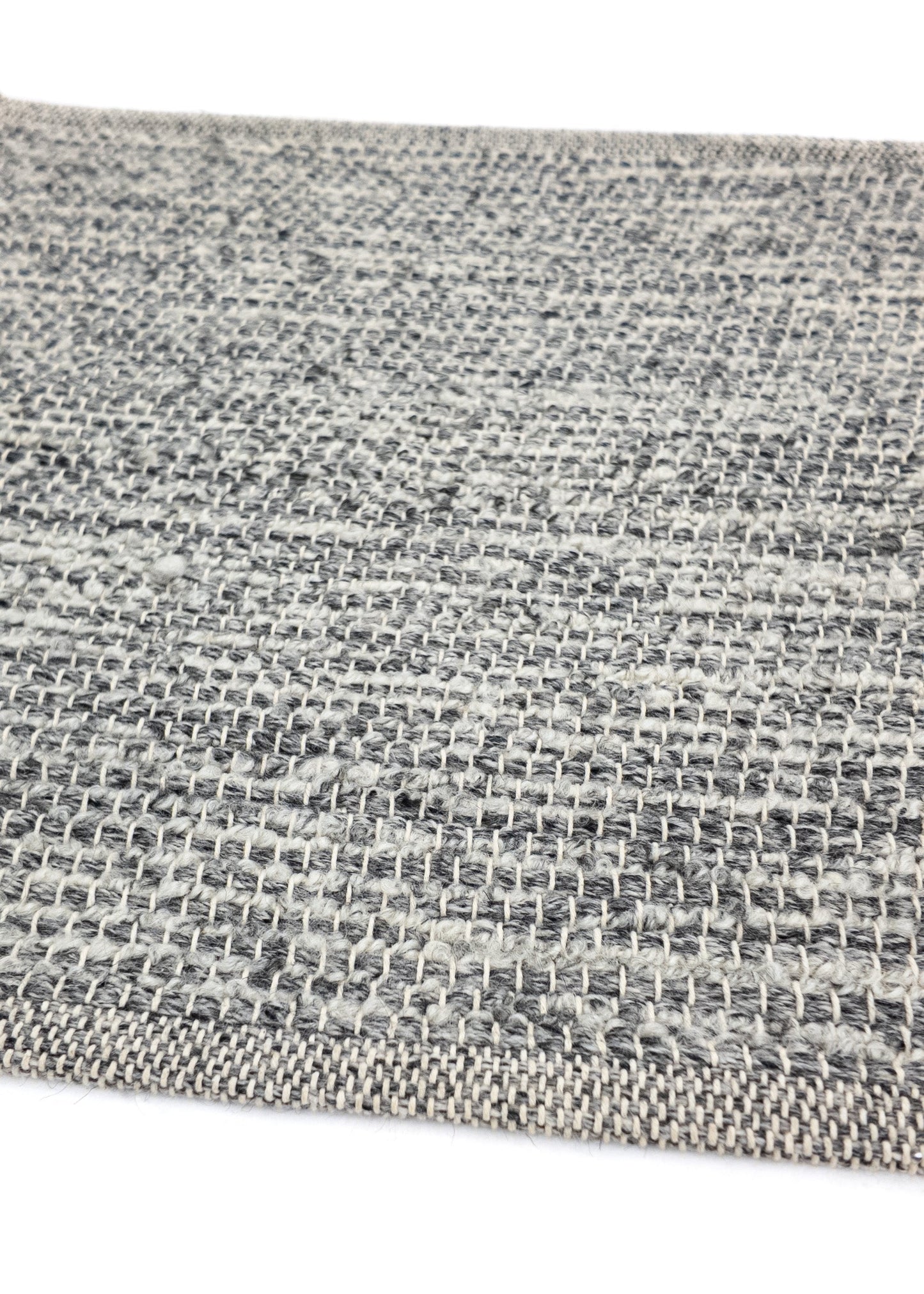Carpet MOMO Rugs | Fine Woven Calm Fog