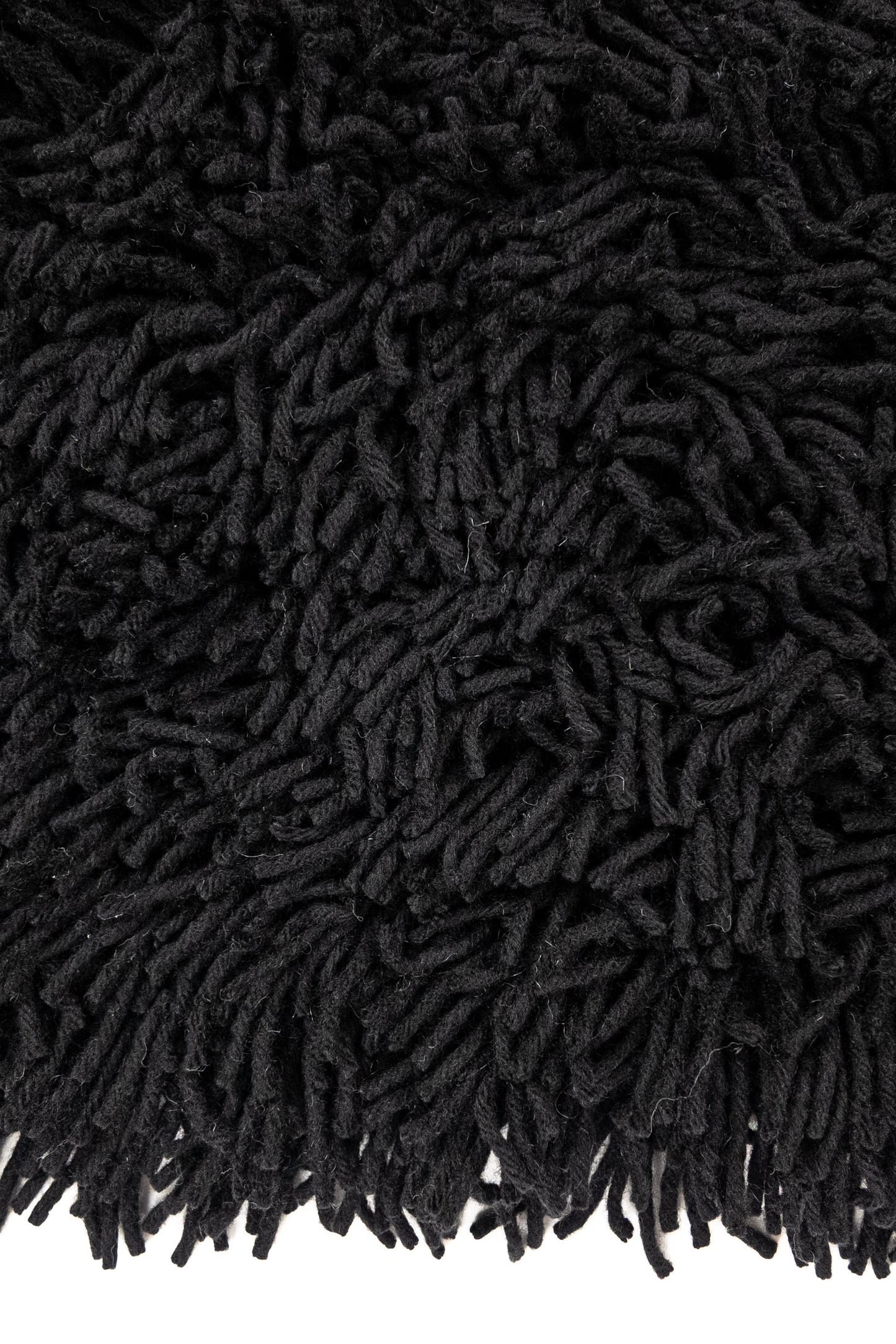 Carpet MOMO Rugs Opus Royal Black