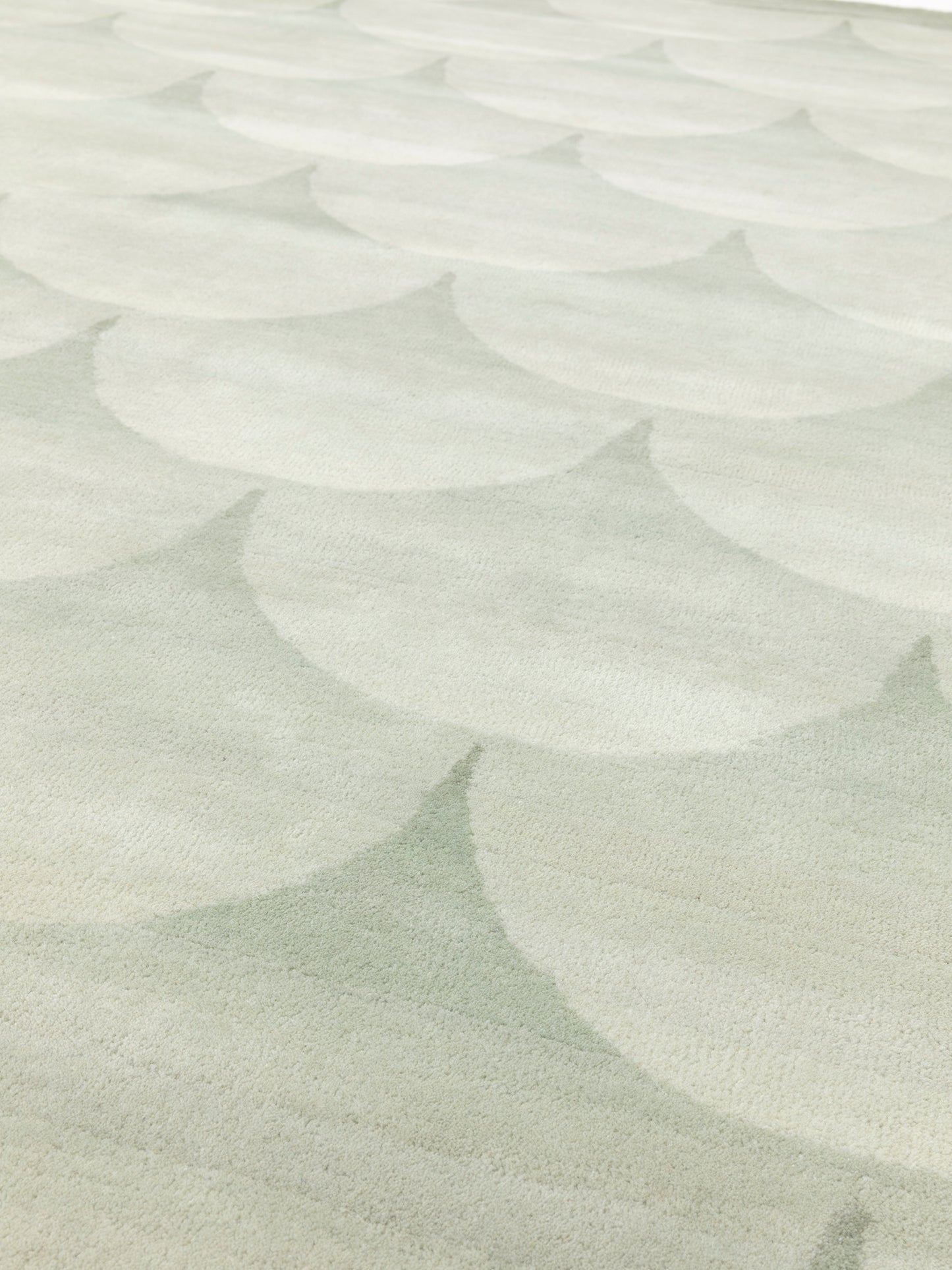Carpet MOMO Rugs Designer Elvire Mermaid Arctic Grey