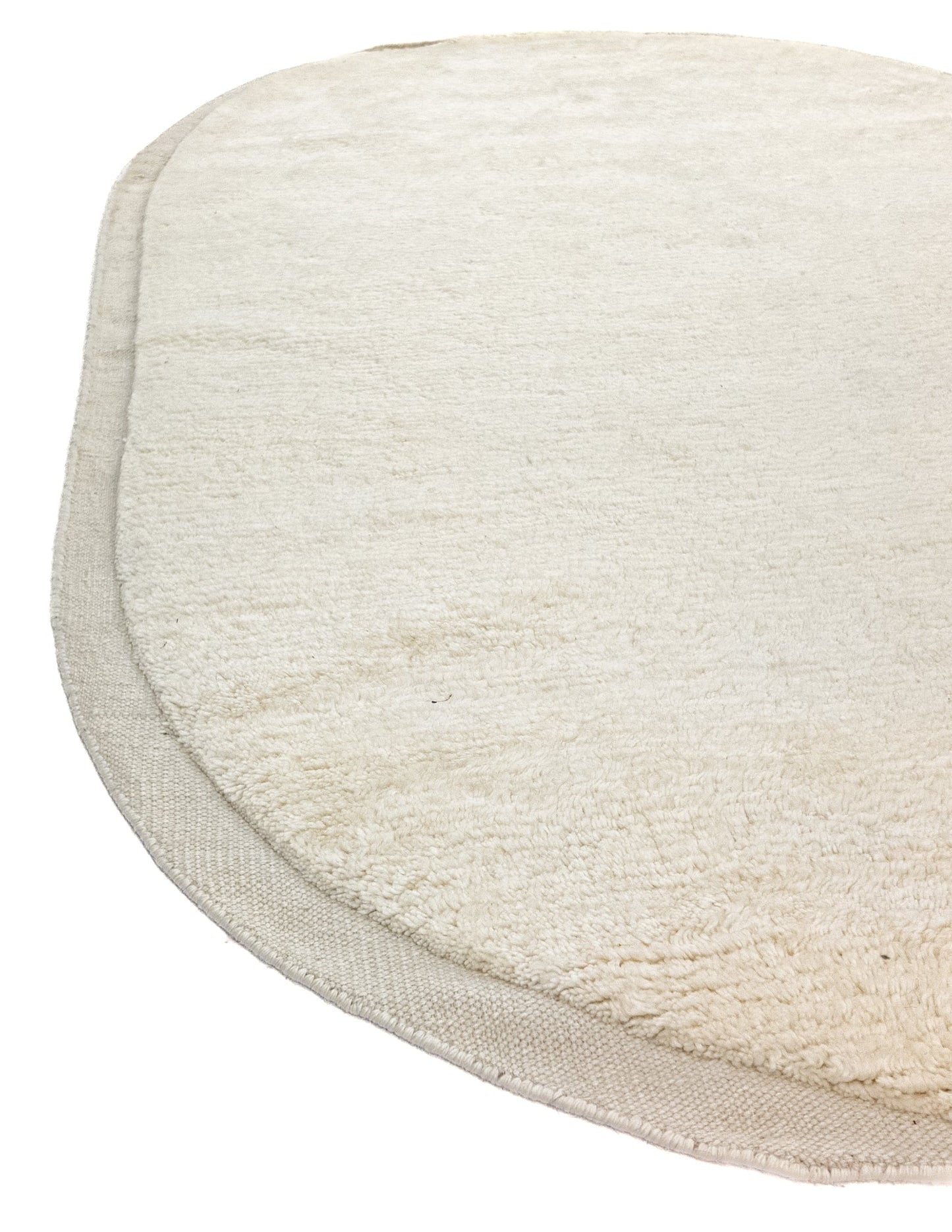 MOMO Rugs Ysla White Carpet