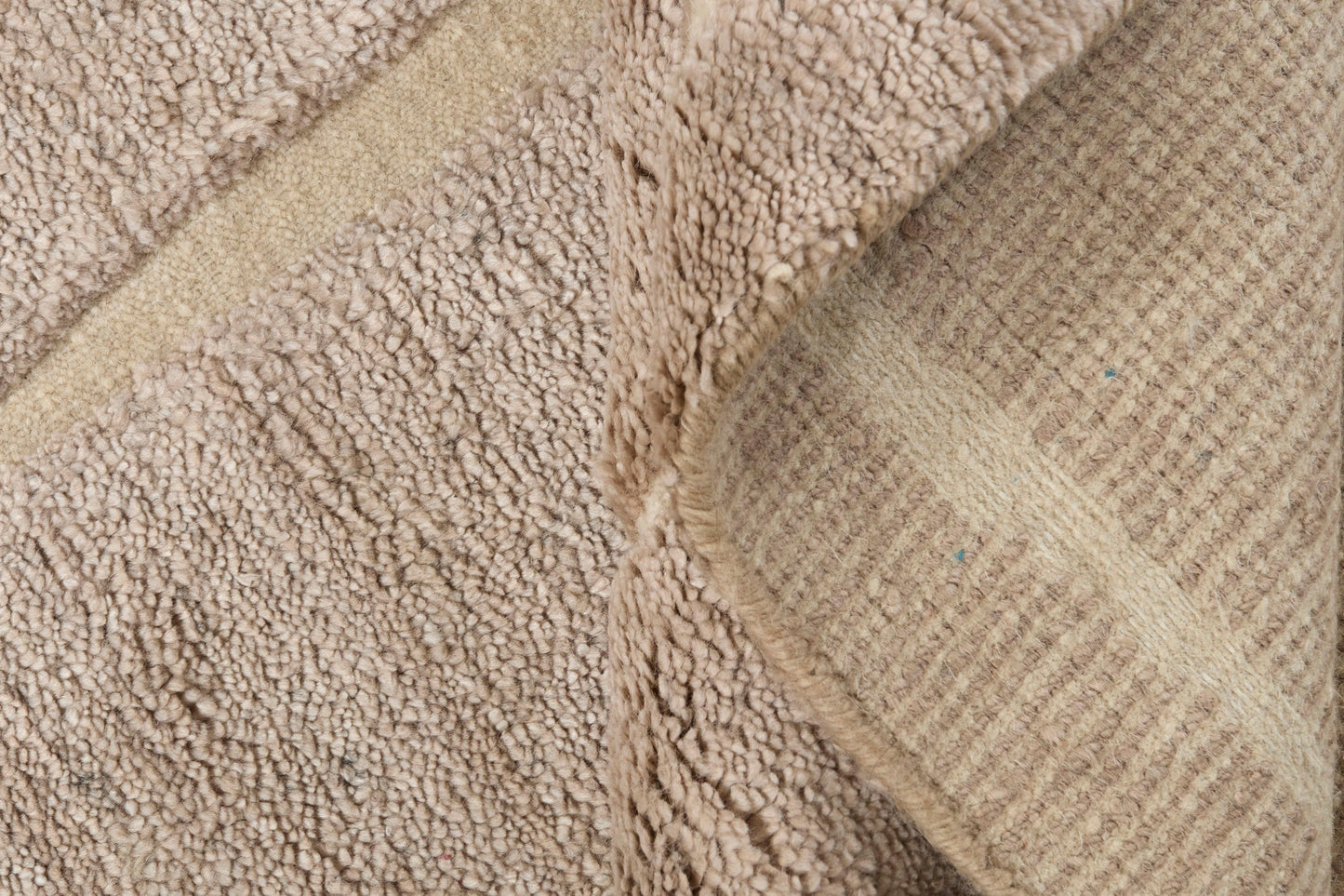 MOMO Rugs Landscape Stream Beige Carpet