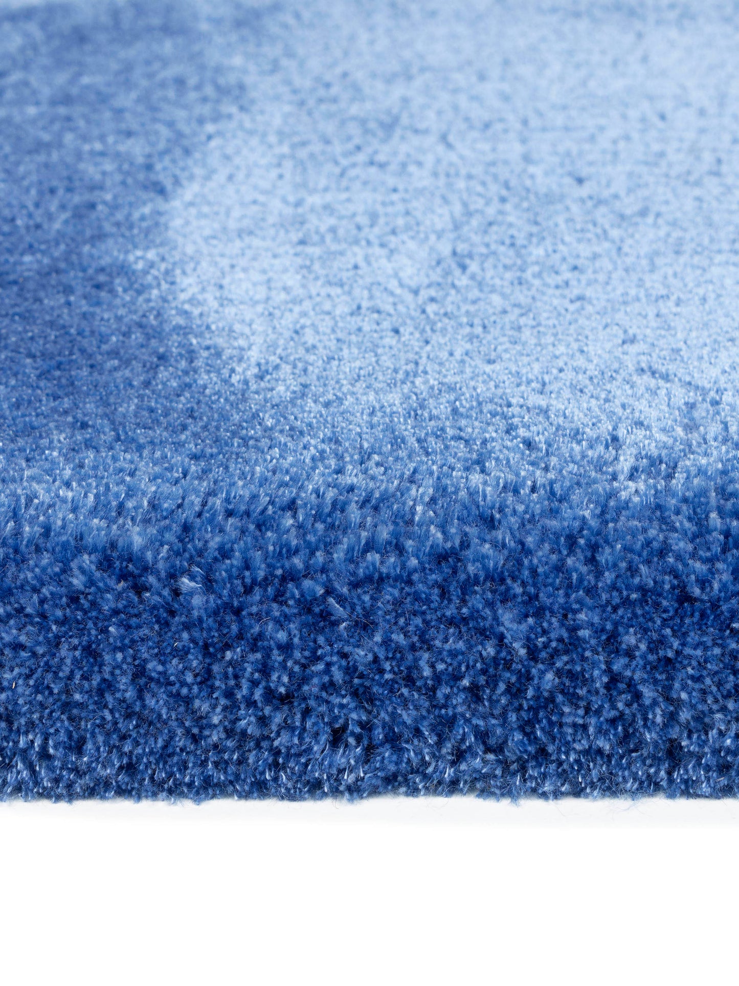 MOMO Rugs Naturais Smooth Blueberry Blue Carpet