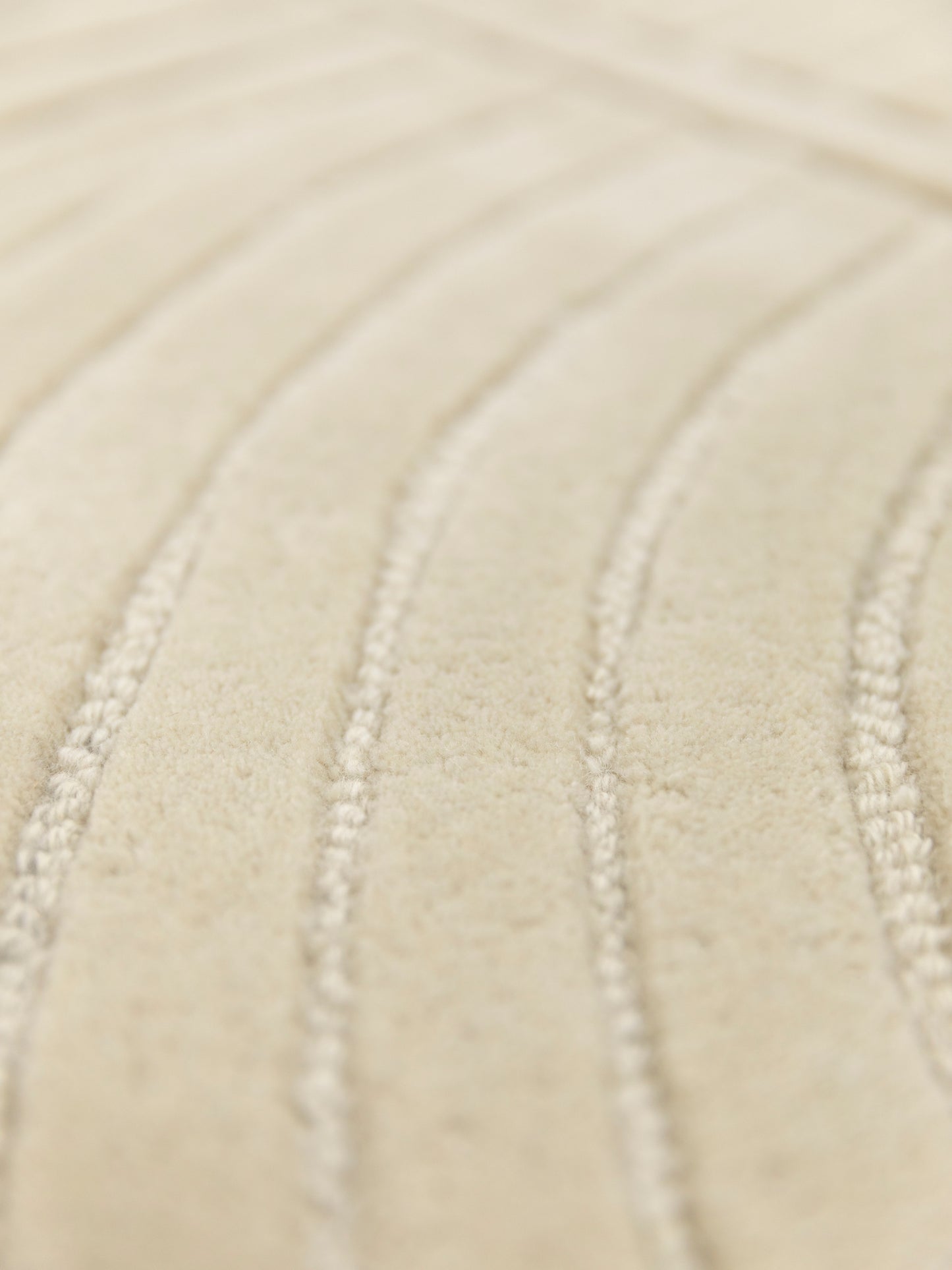 Carpet MOMO Rugs Studio | Bending Lines beige