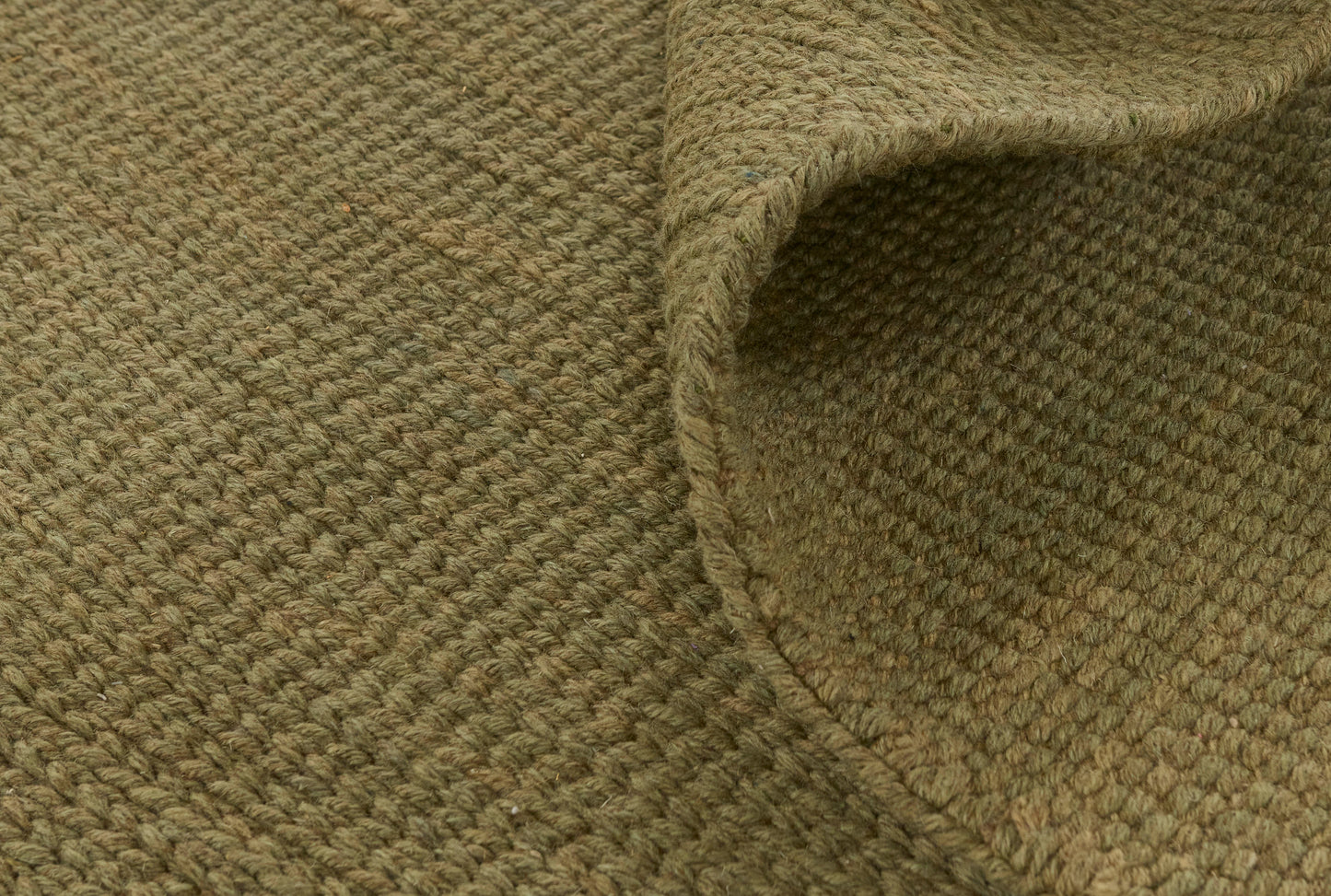 Rug MOMO Rugs | Nordic Colour Olive