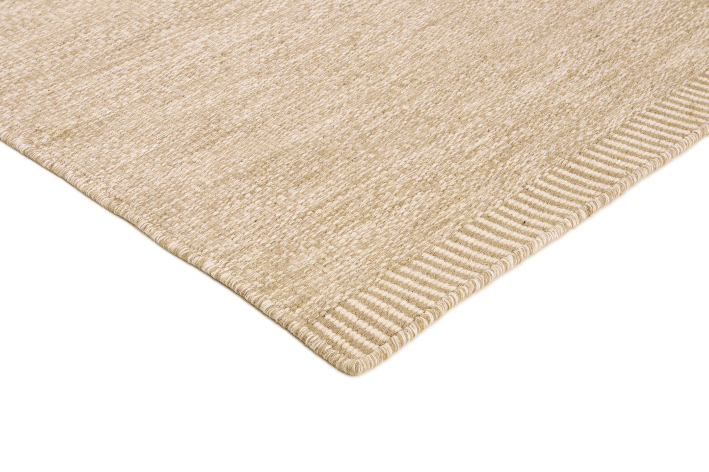 MOMO Rugs New Comfort Caramel carpet