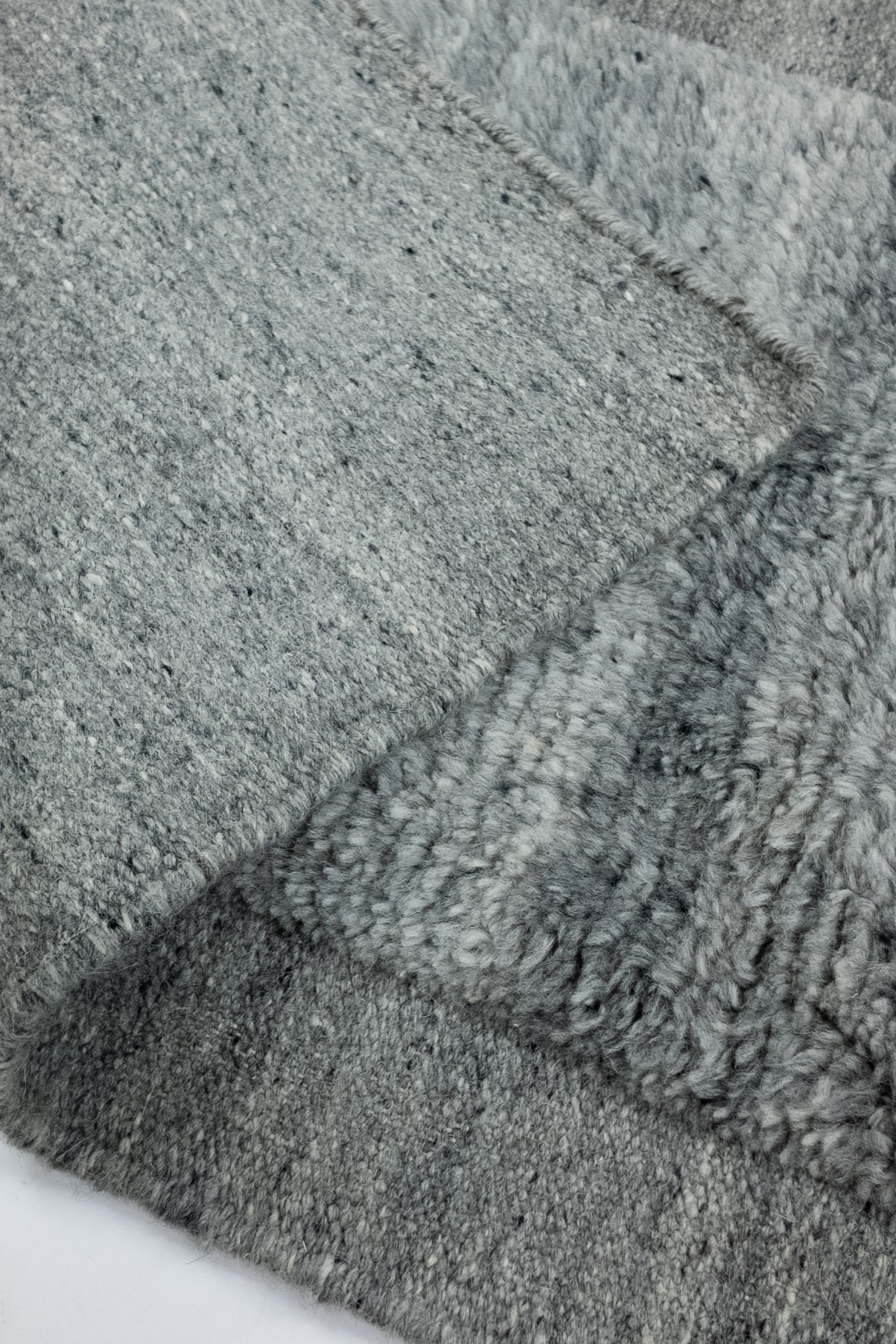 Carpet MOMO Rugs Furore Dark Grey