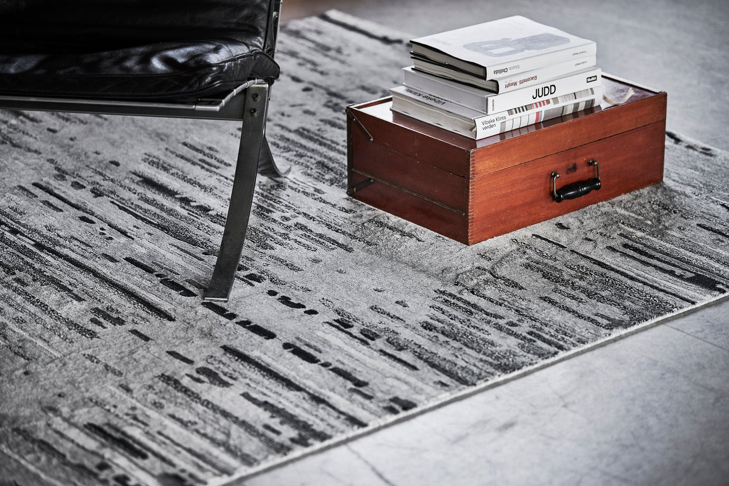 MOMO Rugs Shangri La Sunrise Grey Carpet