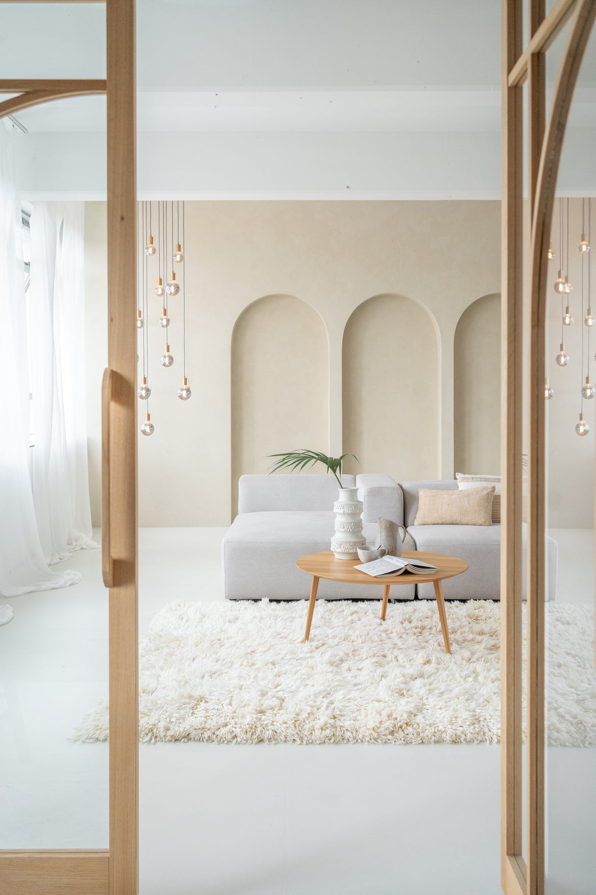 Carpet MOMO Rugs Snow White Plain Ivory