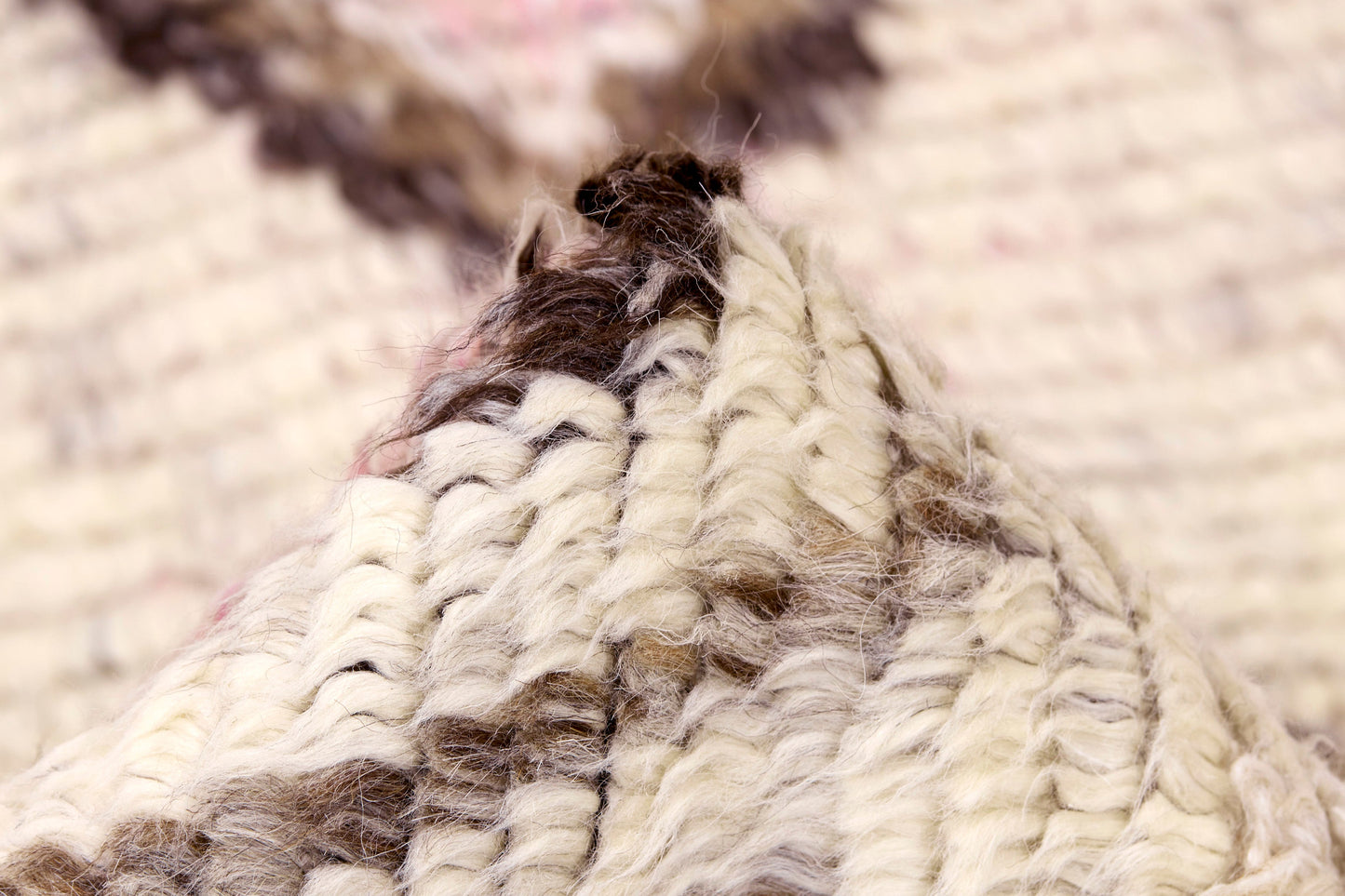 Carpet MOMO Rugs Tribe Ivory Pink