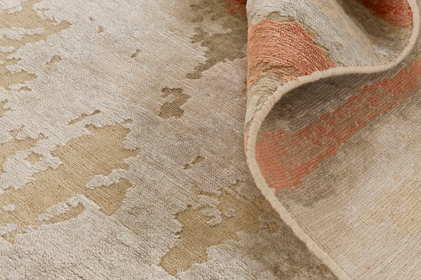 Rug MOMO Rugs | Vanity Silver Red