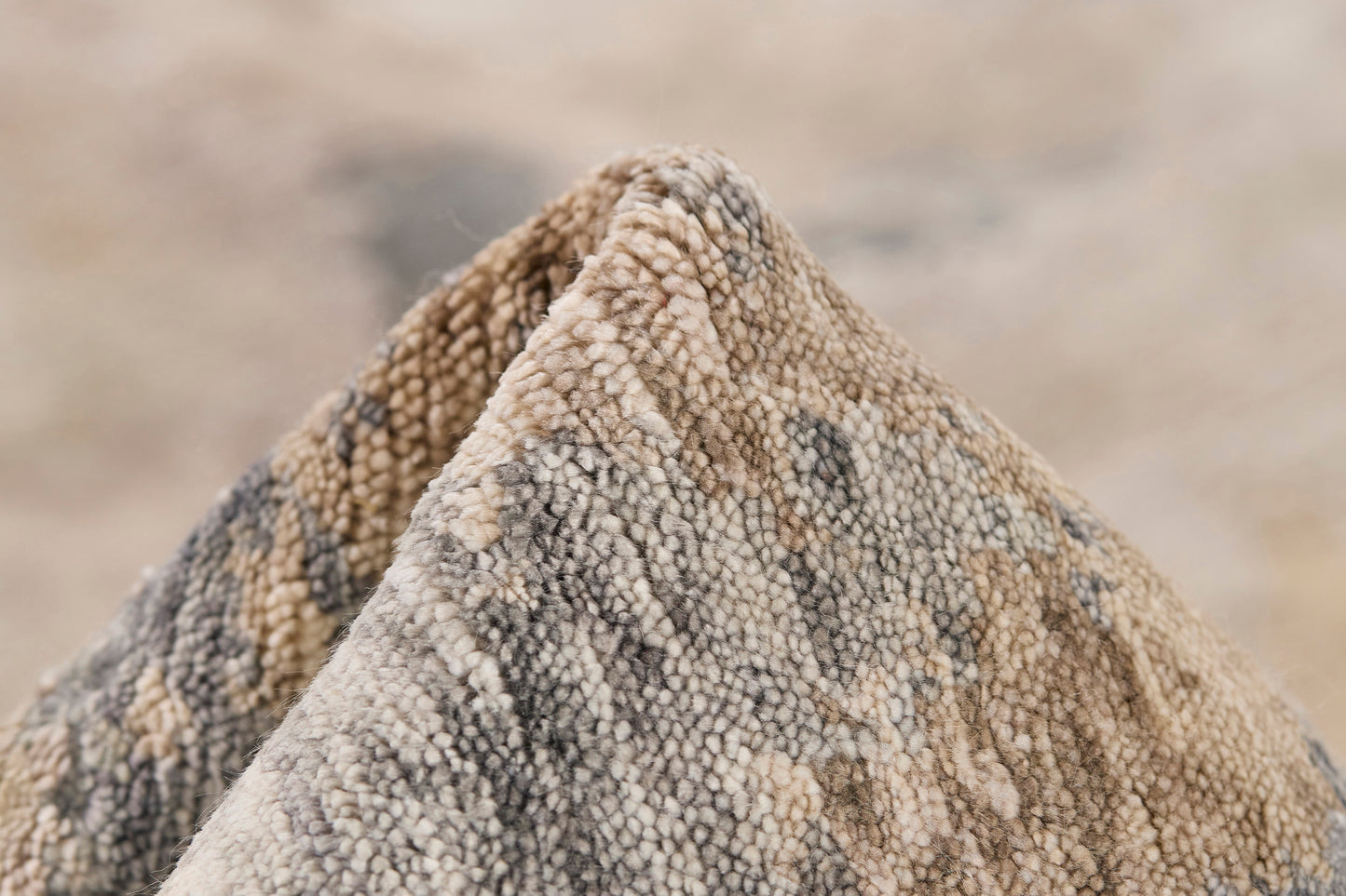 Rug MOMO Rugs | Vanity Storm