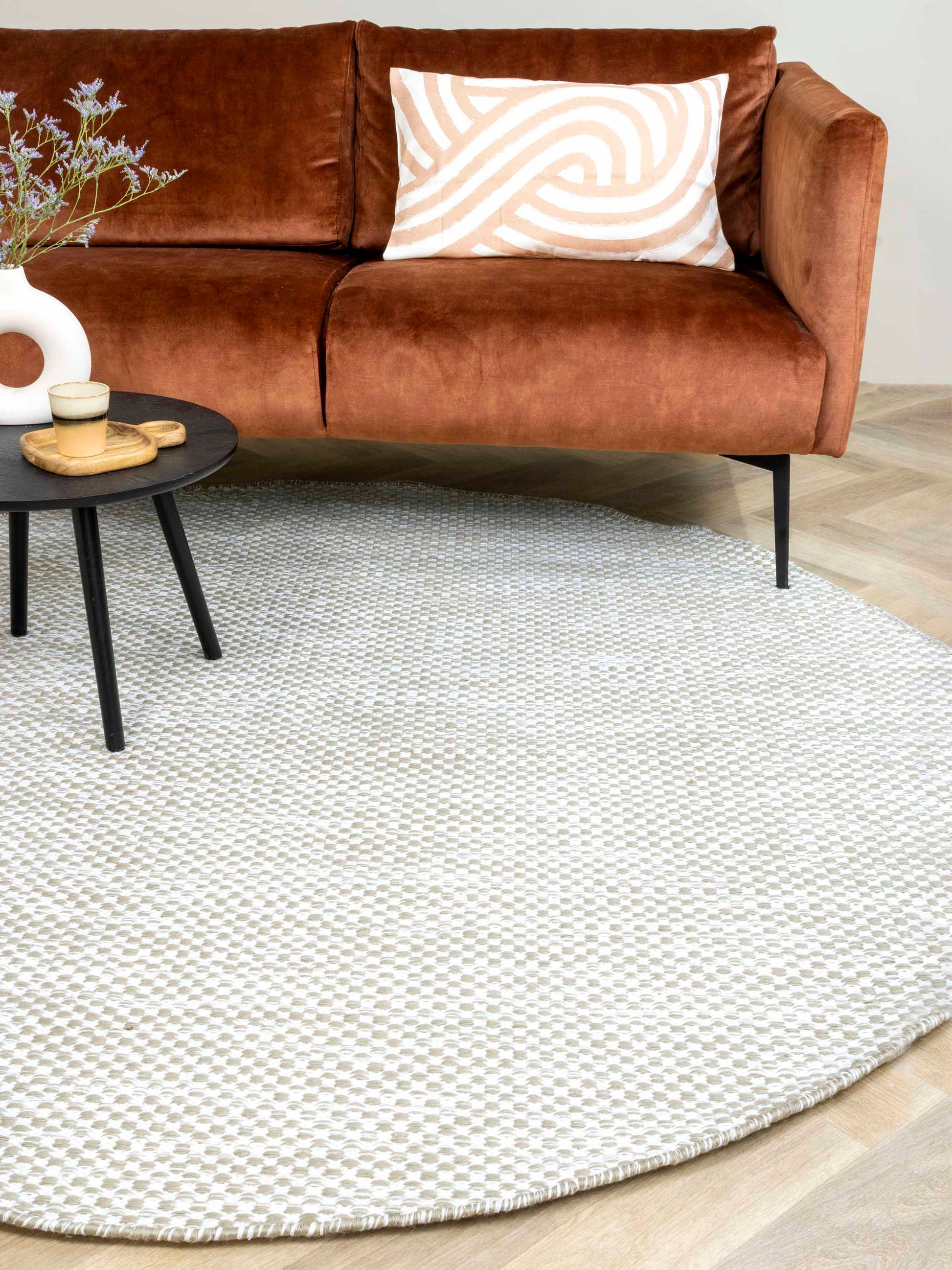 Vloerkleed MOMO Rugs Vaasa Camel White Rond Vloerkledenwinkel