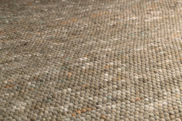Carpet MOMO Rugs Green 301/001/114