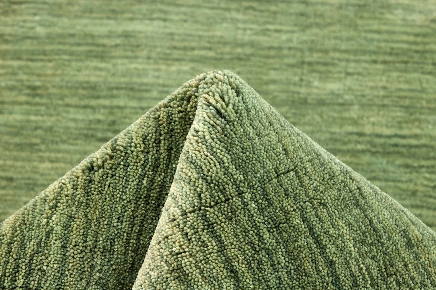 MOMO Rugs Panorama Uni Green Carpet