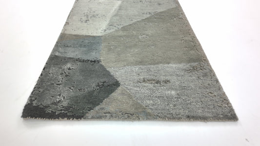 MOMO Rugs Grace Liquorice